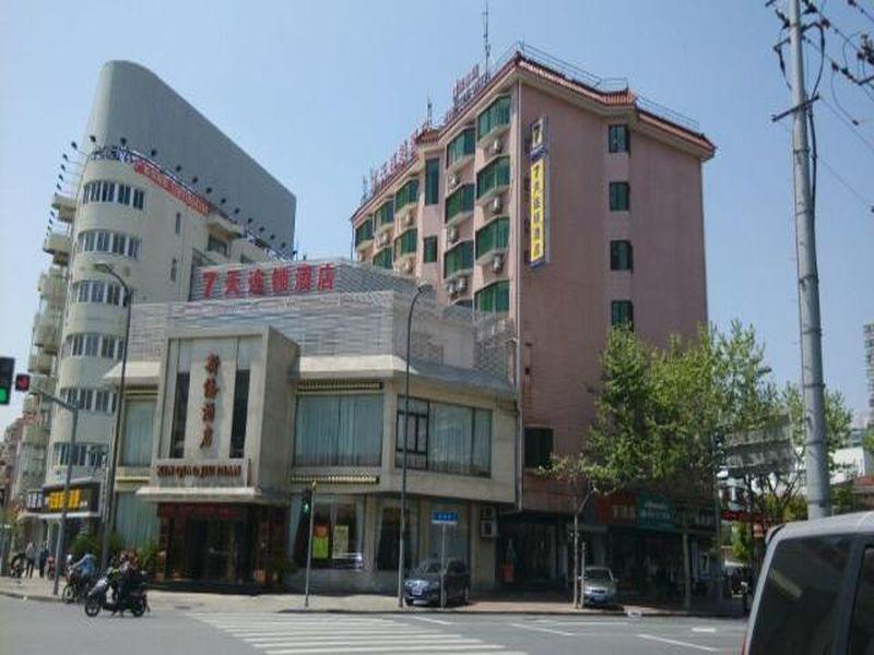 7 Days Inn Shanghai Hongkou Football Stadium Branch Eksteriør billede